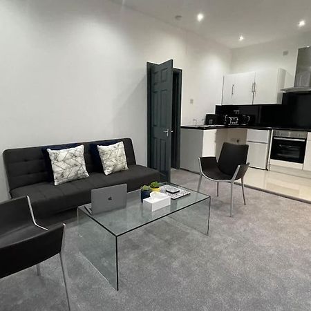 Suite 1- Luxury 1 Bed Apt- Leicester City- Free Parking Bagian luar foto